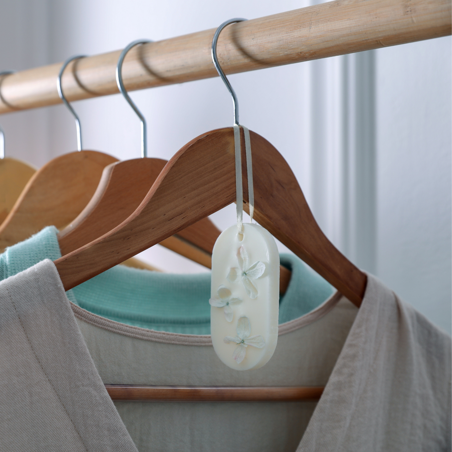 Botanical Wax sachet - Romantic & Floral – Elegant Floral Blends for Gifting & Everyday Luxury